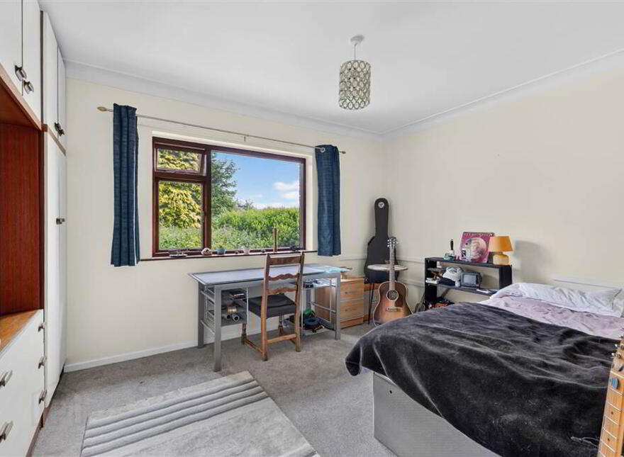 11 White Mountain Road, Lisburn, BT28 3QY