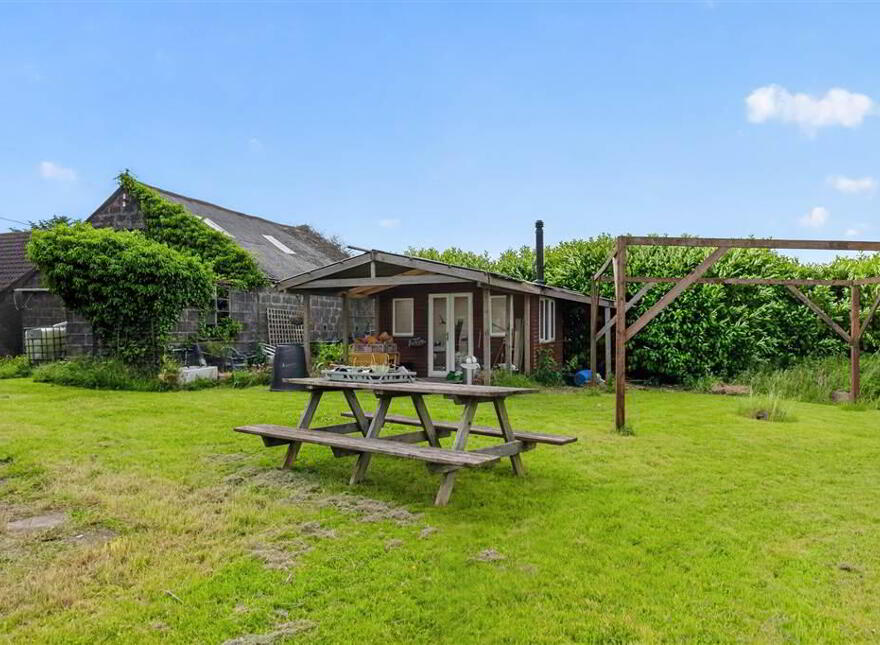 11 White Mountain Road, Lisburn, BT28 3QY