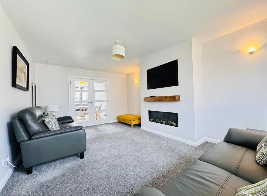 1 Lakeview Way, Carnmoney Road North, Newtownabbey, BT36 5ZY