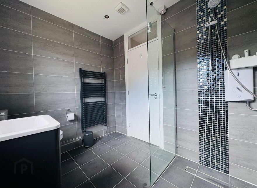 1 Lakeview Way, Carnmoney Road North, Newtownabbey, BT36 5ZY