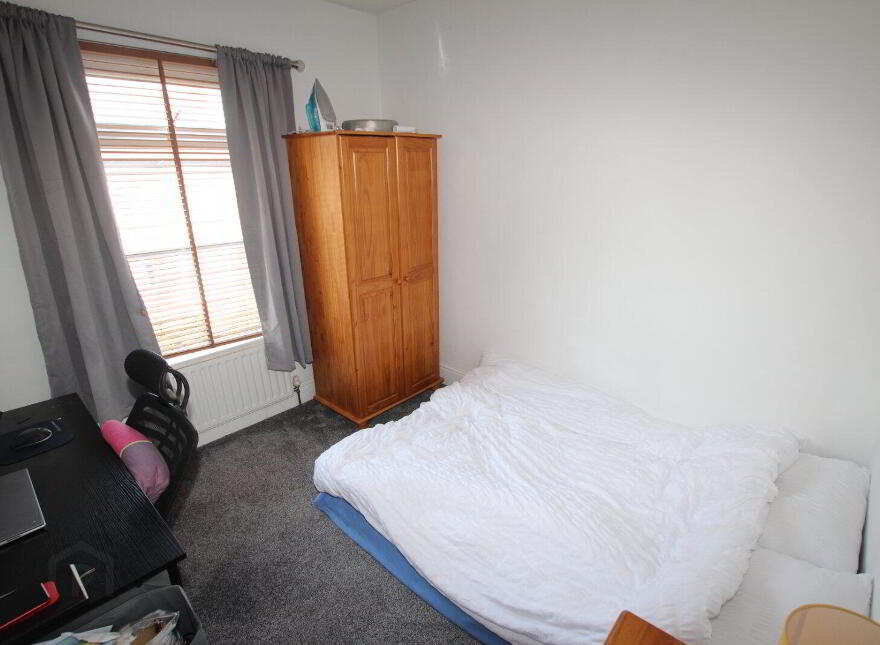 14 Bennett Drive, Belfast, BT14 6DB
