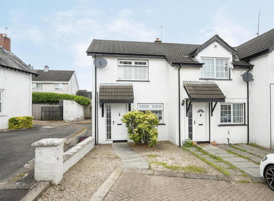 10 Hollymount Court, Belfast, BT10 0HA