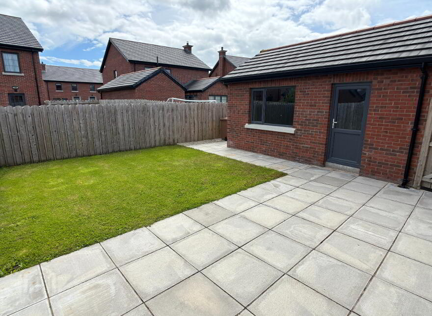 48 Beechcroft, Lurgan, BT66 7GL