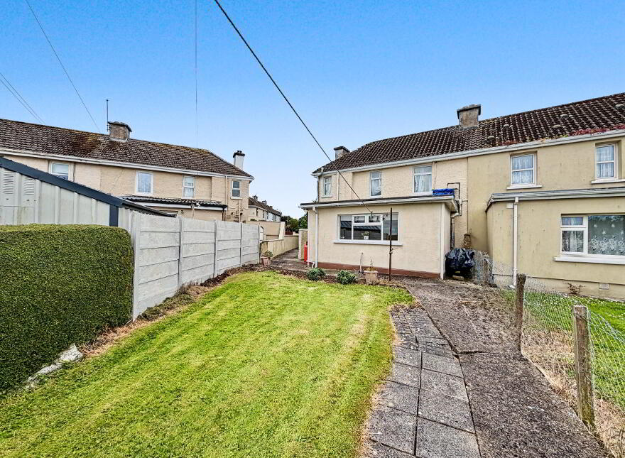 15 Holy Cross, Charleville, P56AD63