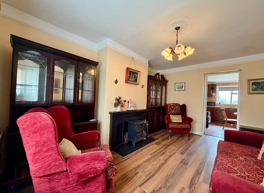 15 Holy Cross, Charleville, P56AD63