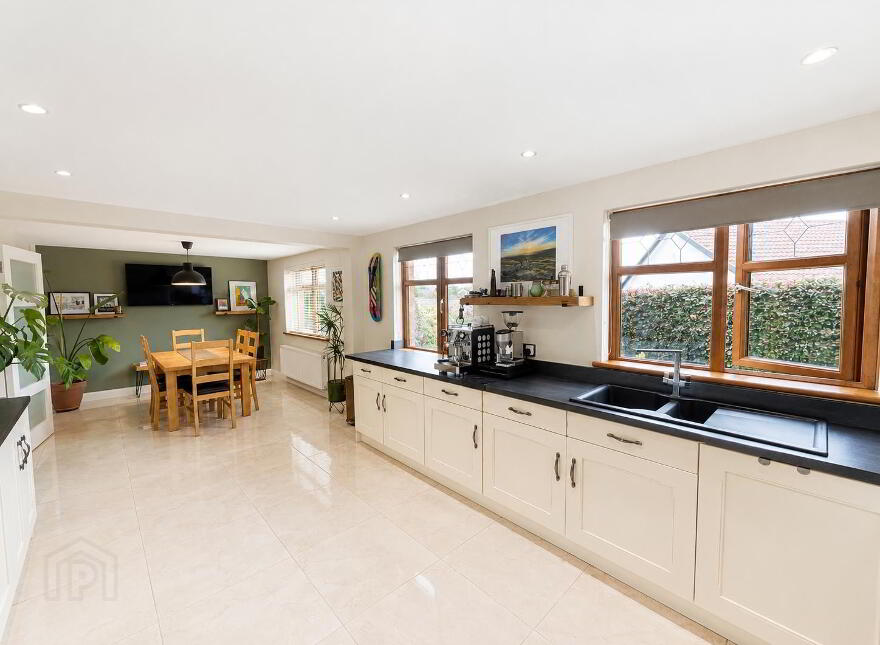 24 Thornlea, Omagh, BT79 0EL