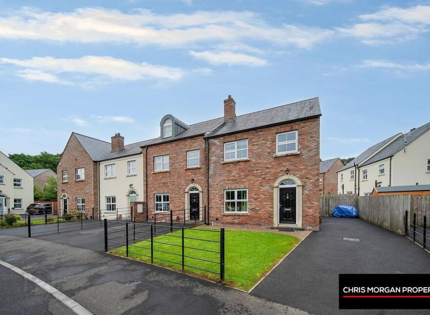 3 Castle Glen Ponds, Ranfurly Road, Dungannon, BT71 6XX