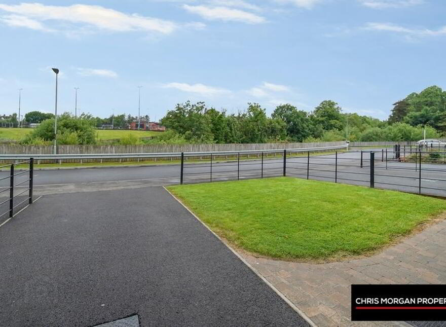 3 Castle Glen Ponds, Ranfurly Road, Dungannon, BT71 6XX