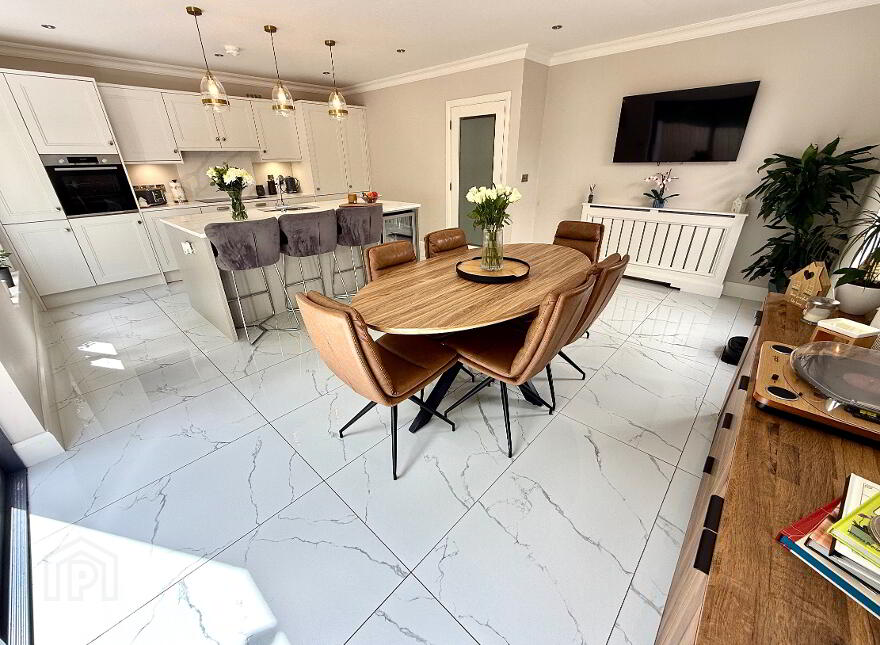 16 Lisowen, Limavady Road, Derry, BT47 6LY