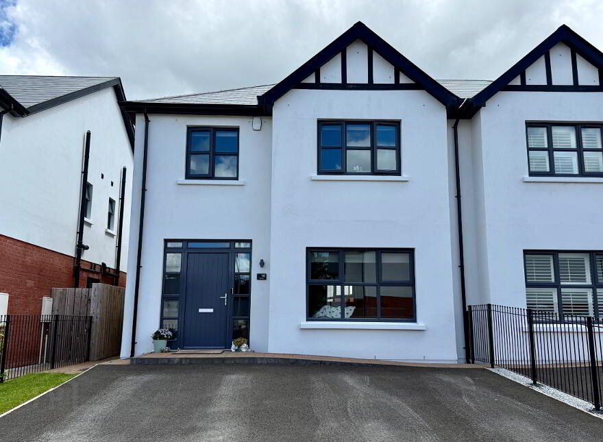 16 Lisowen, Limavady Road, Derry, BT47 6LY