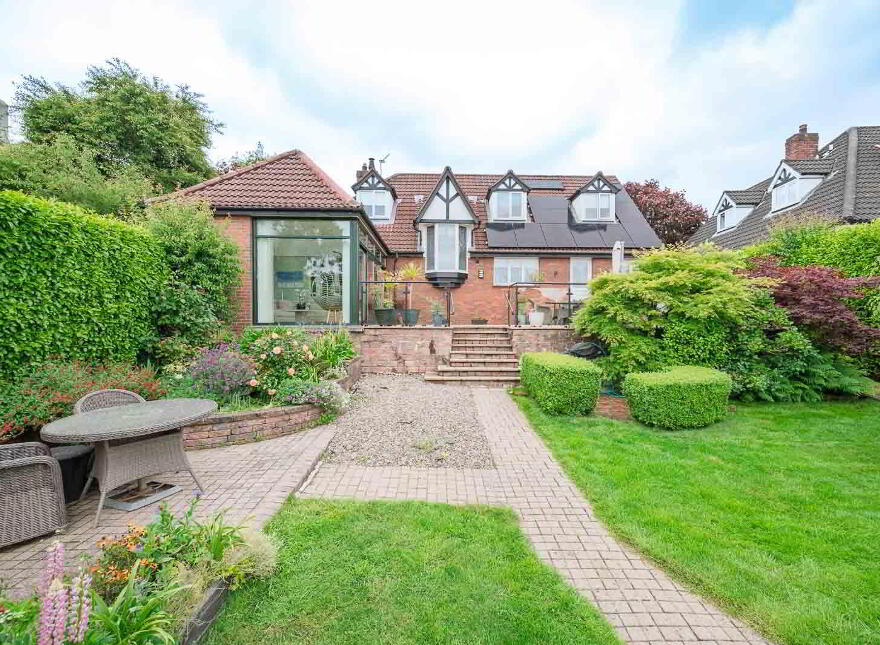 32A Maxwell Road, Bangor, BT20 3SG