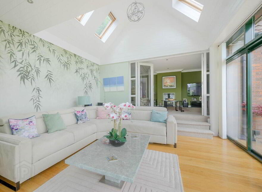 32A Maxwell Road, Bangor, BT20 3SG