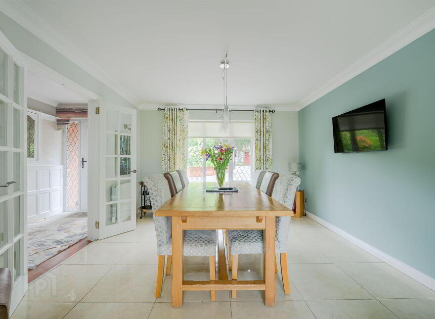 32A Maxwell Road, Bangor, BT20 3SG