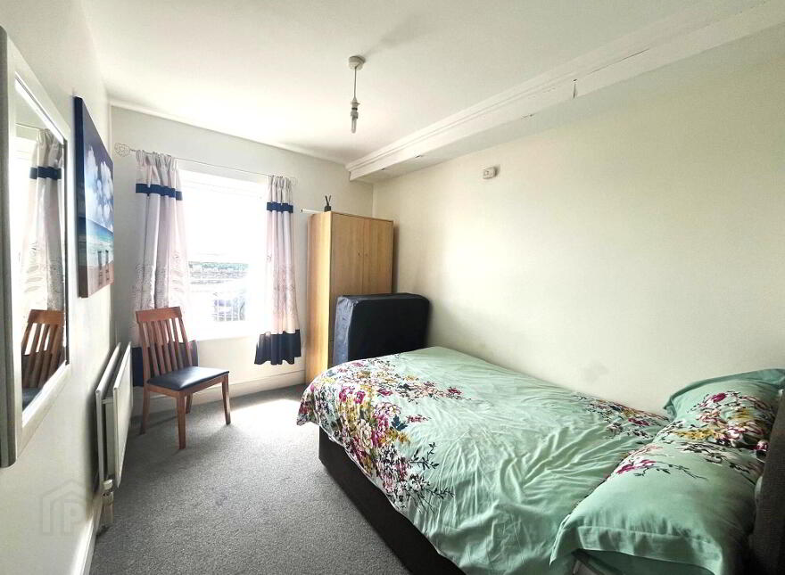 2 West Bay Apartments, 46-50 Mark Street, Portrush, BT56 8QB