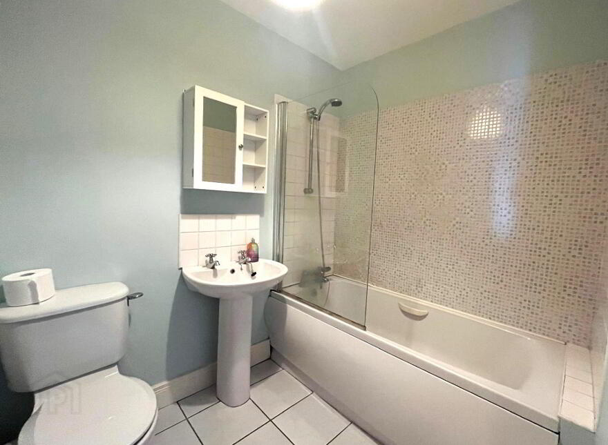 2 West Bay Apartments, 46-50 Mark Street, Portrush, BT56 8QB