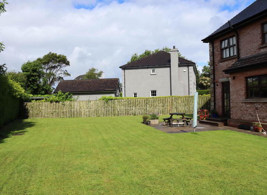 14 Rathlin View, Ballycastle, BT54 6EN