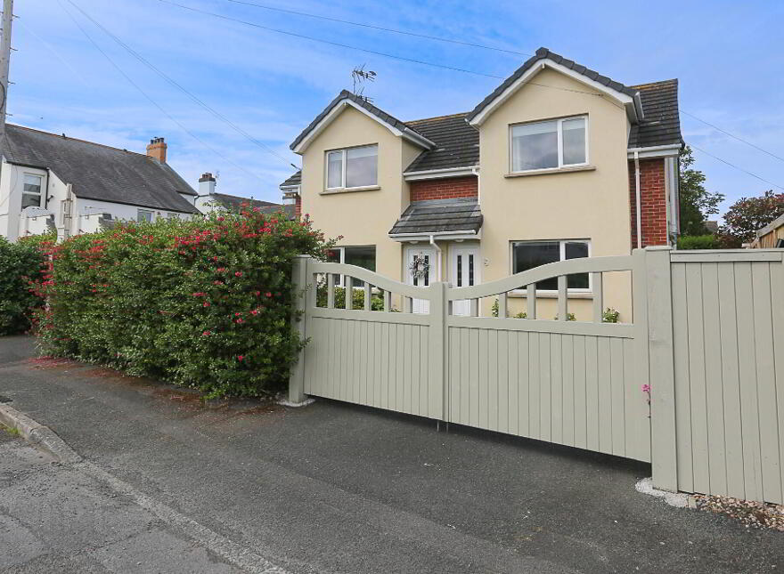 1a Sandhurst Park, Bangor, BT20 5NU