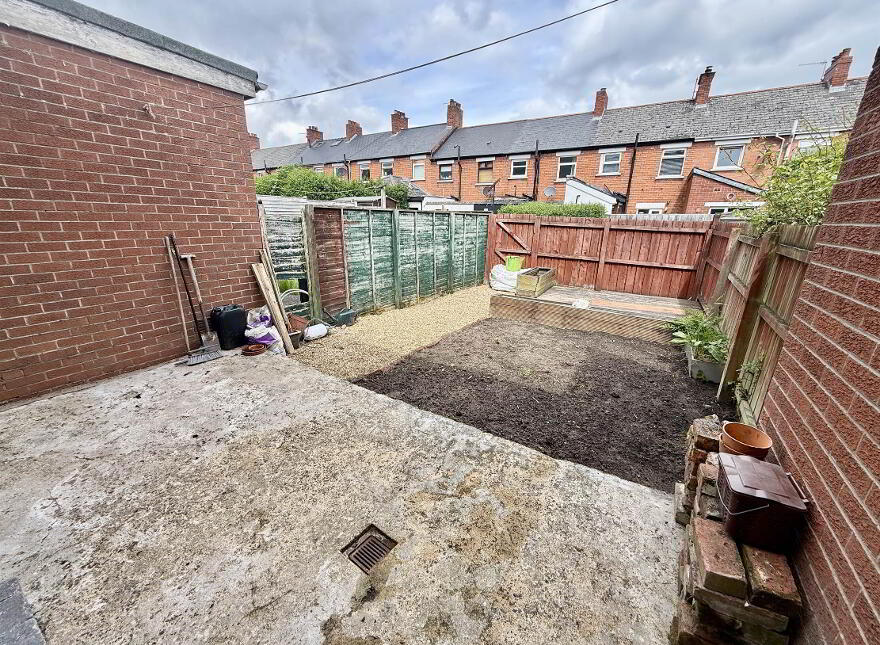44 Loopland Gardens, Cregagh, Belfast, BT6 9ED