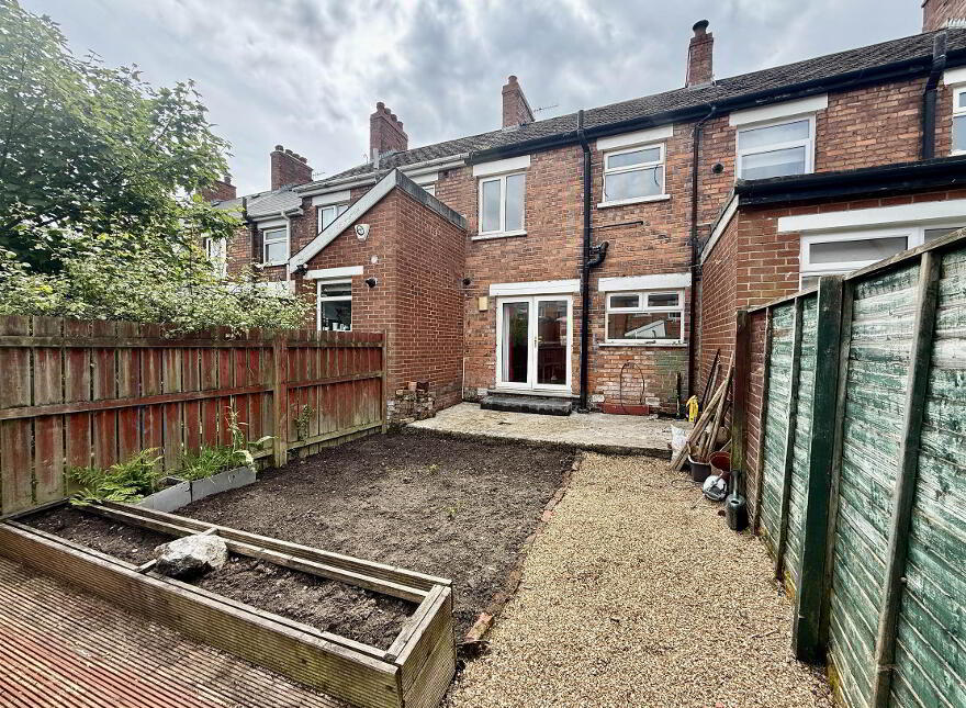 44 Loopland Gardens, Cregagh, Belfast, BT6 9ED