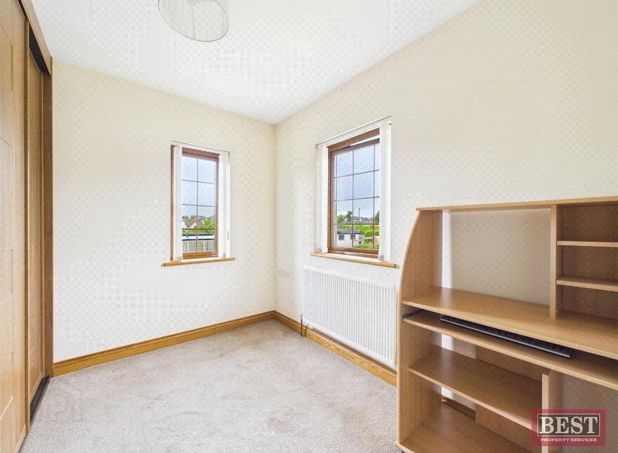 8 Rathdallan, Warrenpoint, Newry, BT34 3UQ