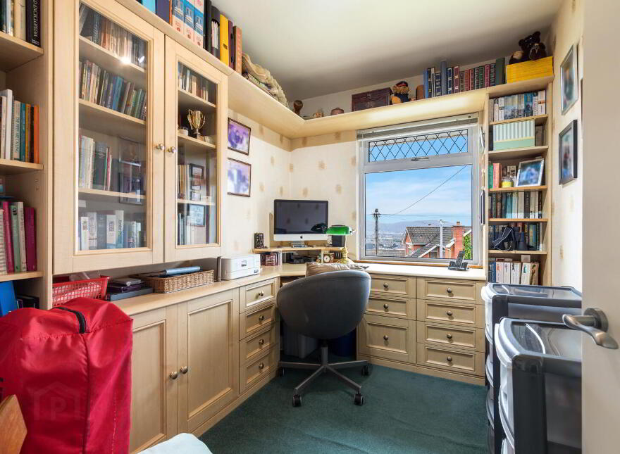 45 Casaeldona Park, Belfast, BT6 9RD