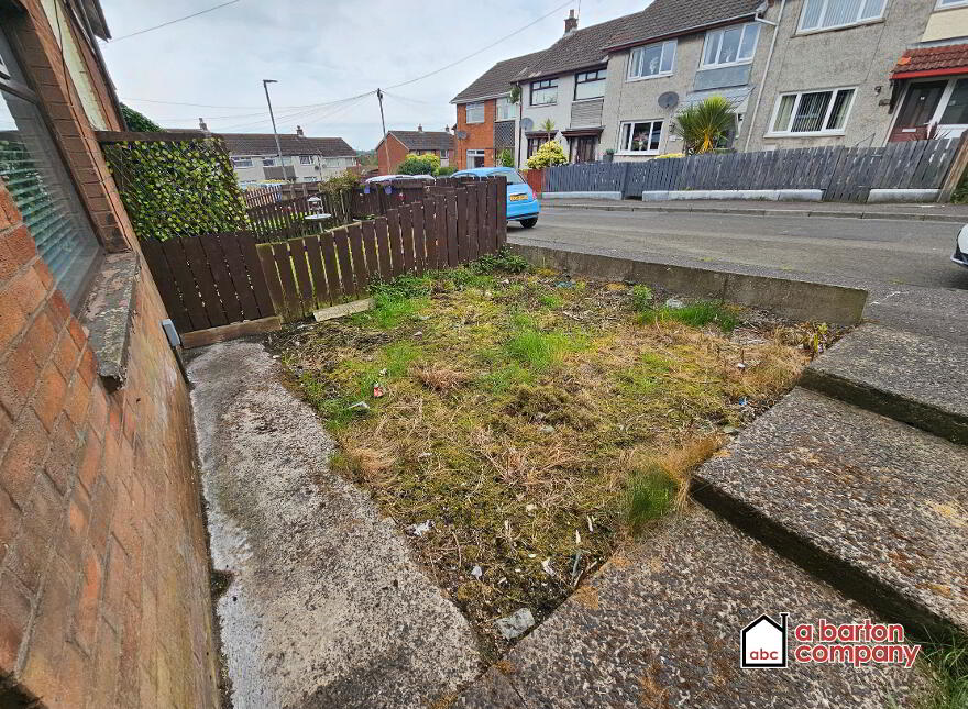 33 Queens Crescent, Glengormley, Newtownabbey, BT36 5HY