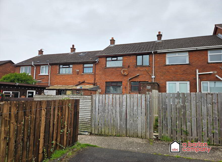 33 Queens Crescent, Glengormley, Newtownabbey, BT36 5HY