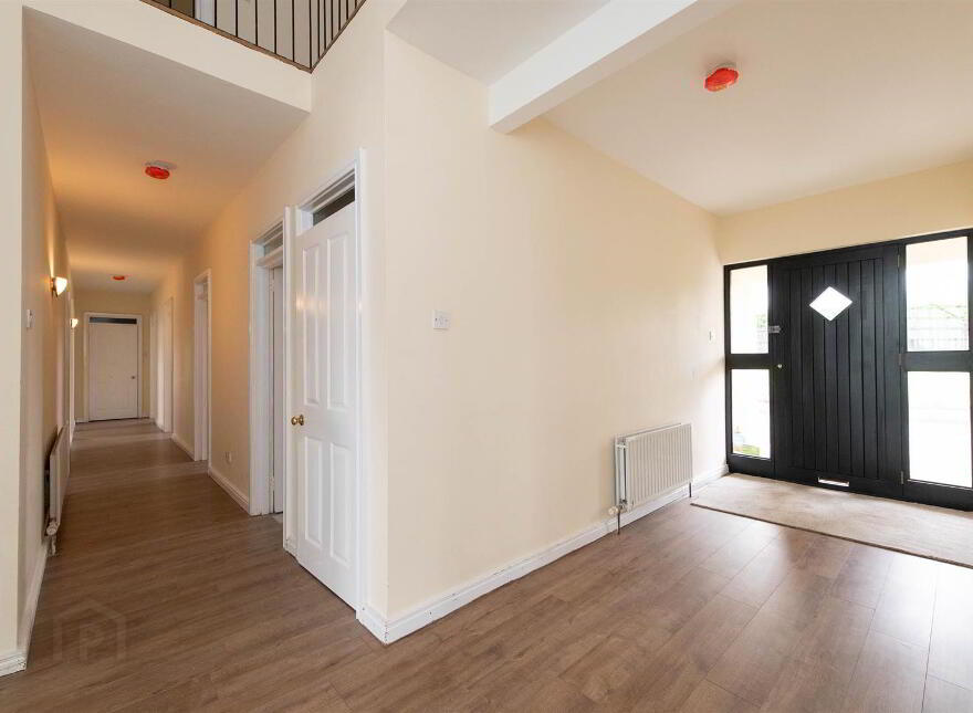 76 Magheraknock Road, Ballynahinch, BT24 8TJ