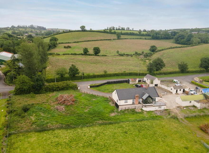 76 Magheraknock Road, Ballynahinch, BT24 8TJ