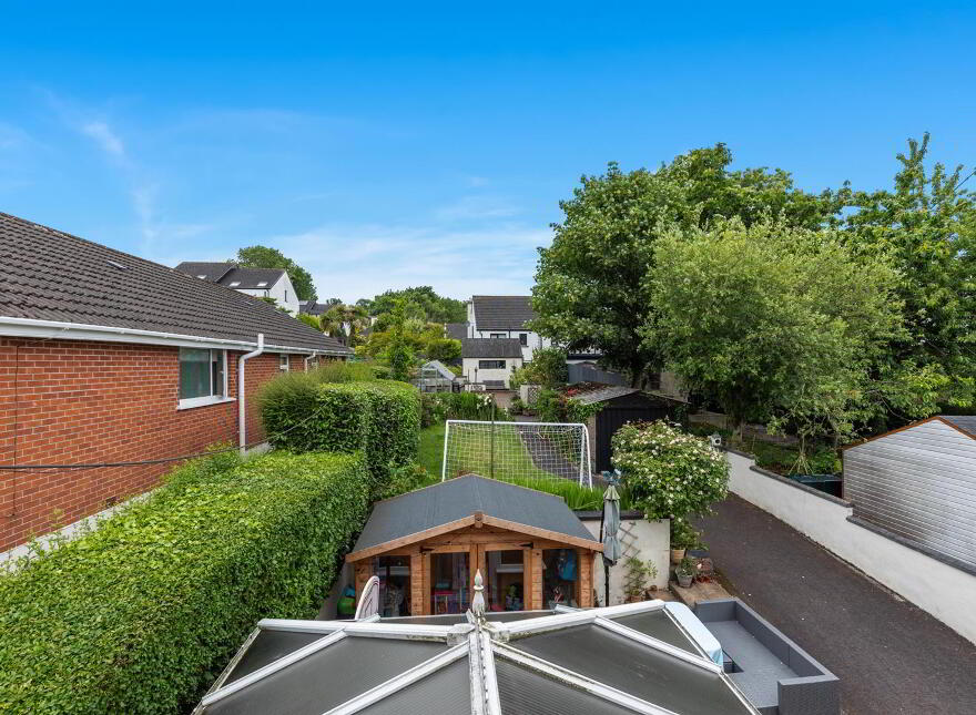 47 Gransha Road, Castlereagh, Dundonald, Belfast, BT16 2HB