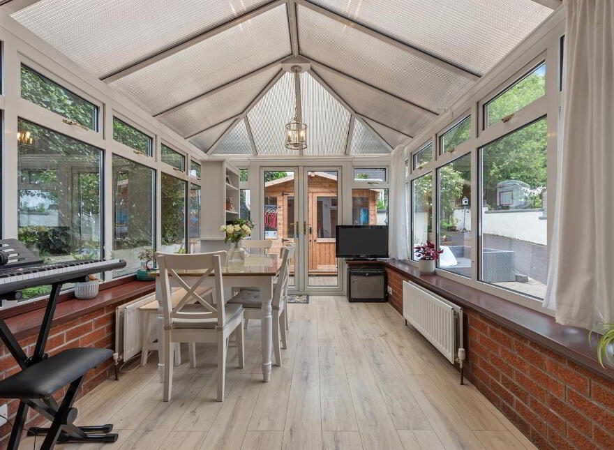 47 Gransha Road, Castlereagh, Dundonald, Belfast, BT16 2HB