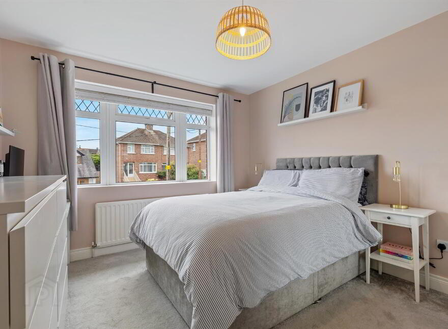 47 Gransha Road, Castlereagh, Dundonald, Belfast, BT16 2HB
