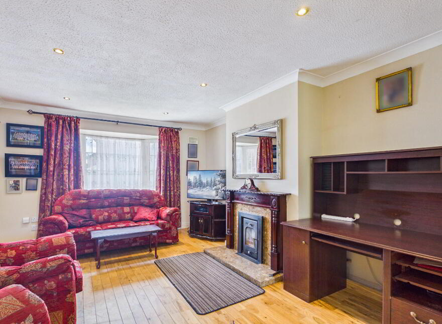 3 Sli Na Siuire, Mitchel Street, Thurles, E41D436
