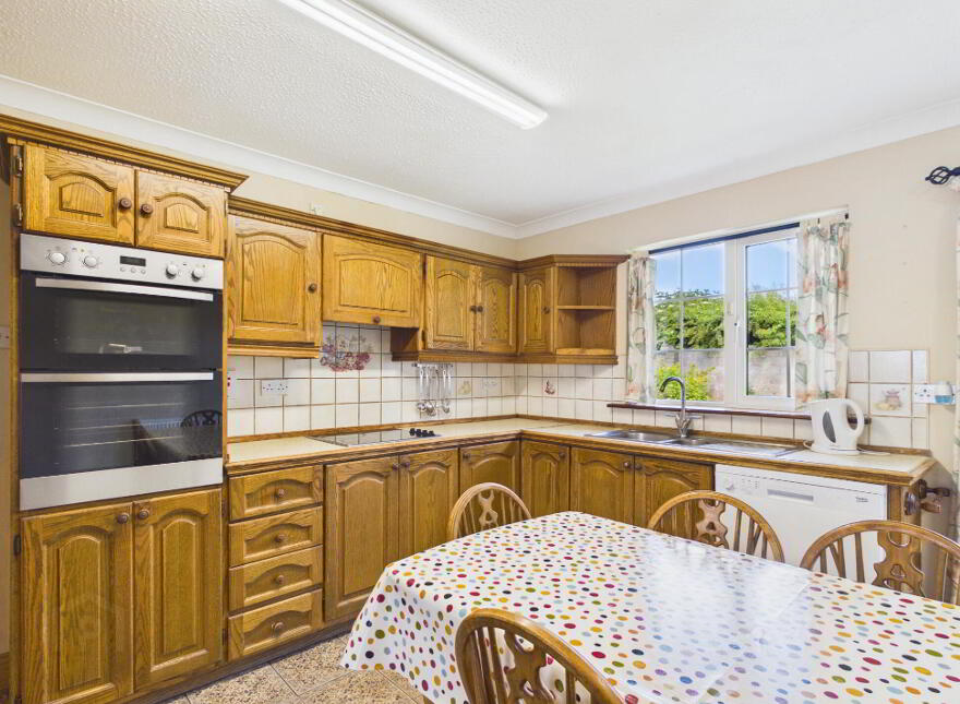 3 Sli Na Siuire, Mitchel Street, Thurles, E41D436