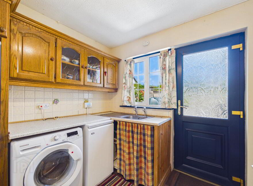 3 Sli Na Siuire, Mitchel Street, Thurles, E41D436