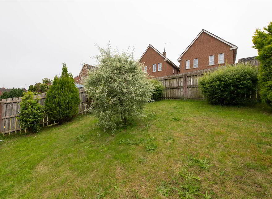 16 Demesne Link, Downpatrick, BT30 6UW