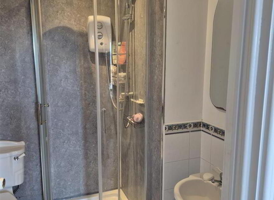 16 Demesne Link, Downpatrick, BT30 6UW