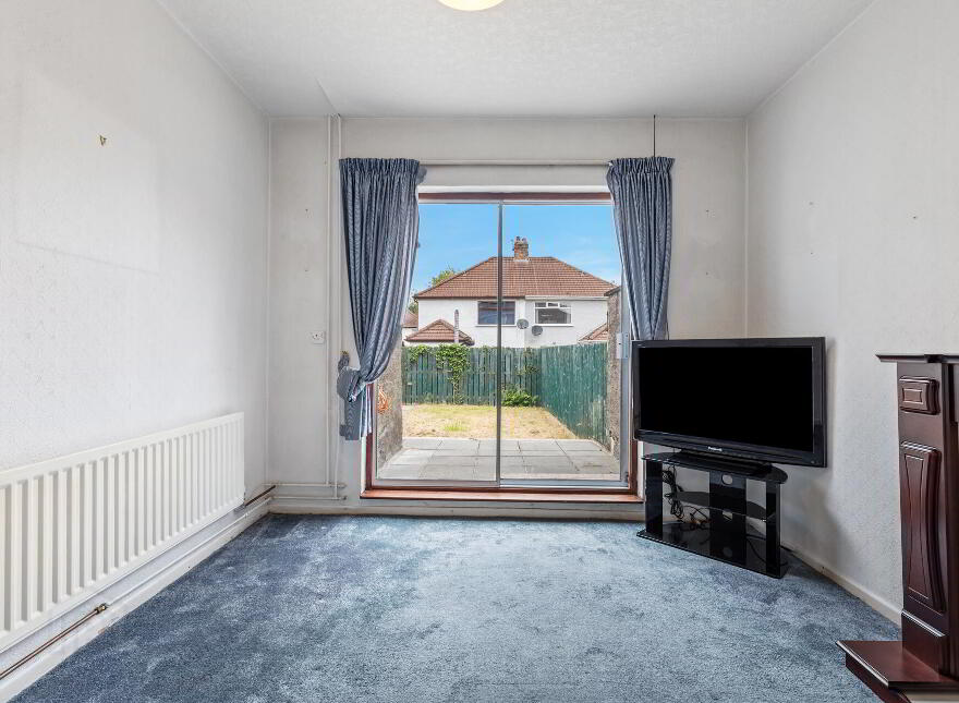11 Stirling Road, Belfast, BT6 9LX