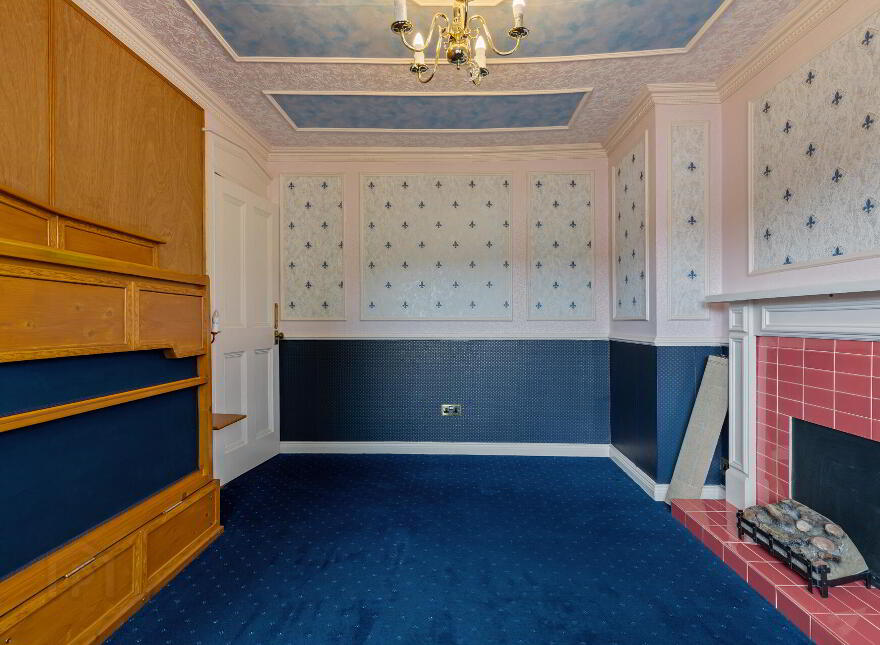 11 Stirling Road, Belfast, BT6 9LX