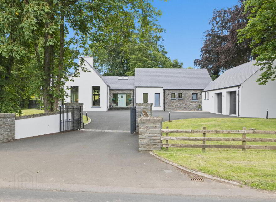 Chestnut House, 147A Ballinlea Road, Stranocum, Ballymoney, BT53 8PX