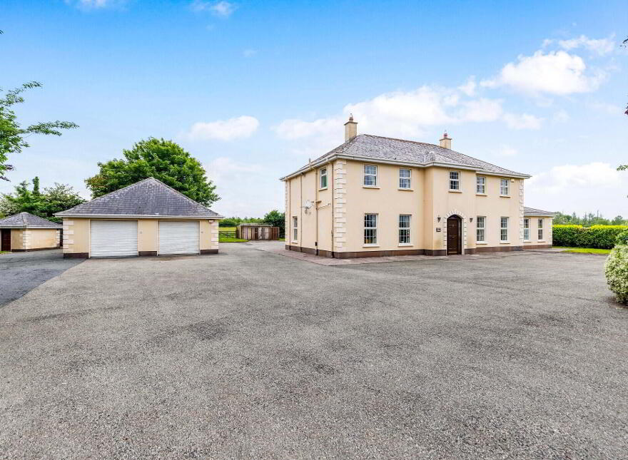 Royal Oak House, Broadford, W91PV20