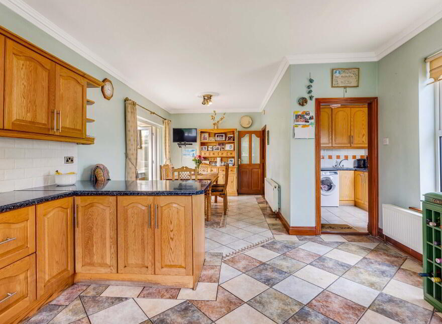 Royal Oak House, Broadford, W91PV20