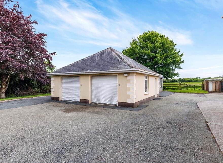 Royal Oak House, Broadford, W91PV20
