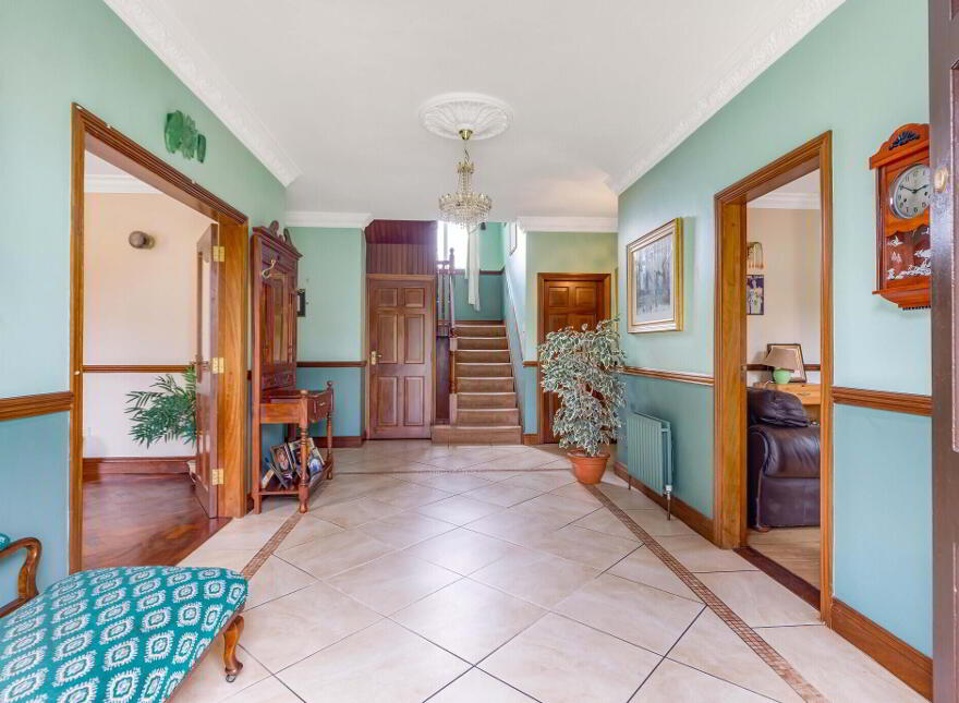 Royal Oak House, Broadford, W91PV20