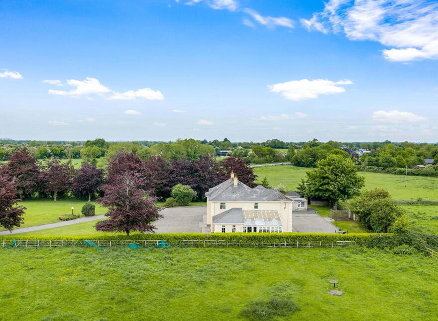 Royal Oak House, Broadford, W91PV20