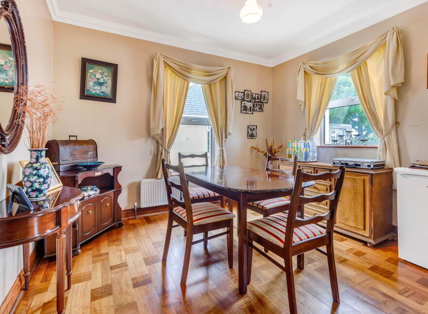 Royal Oak House, Broadford, W91PV20