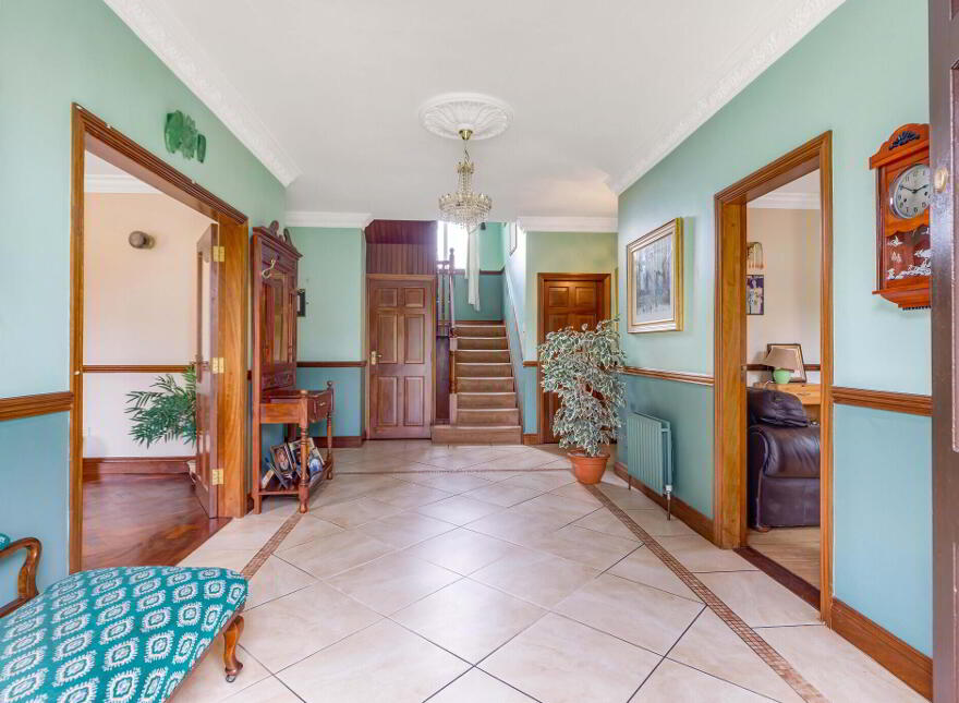 Royal Oak House, Broadford, W91PV20