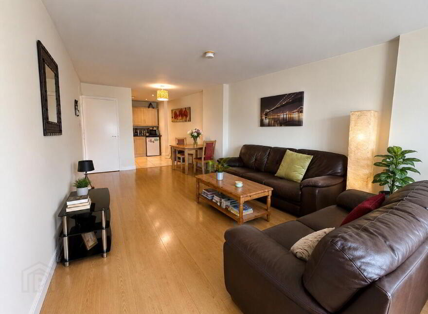 414 College Court Central, Belfast, BT1 6BZ