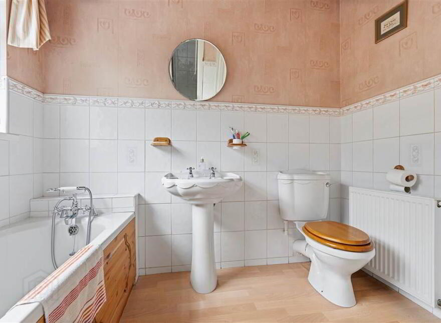 4 Thorndene, Broughshane, BT42 4JN