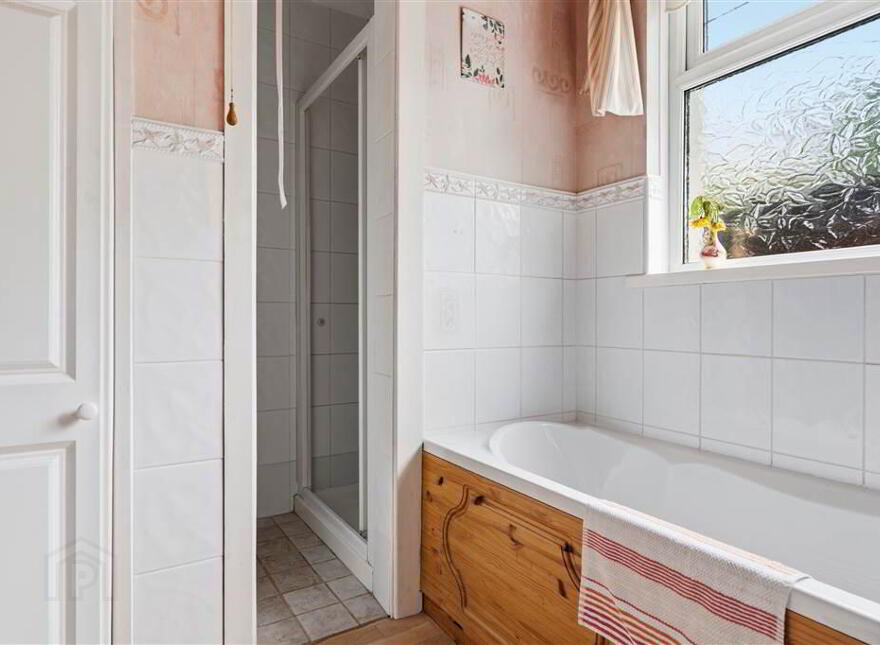 4 Thorndene, Broughshane, BT42 4JN